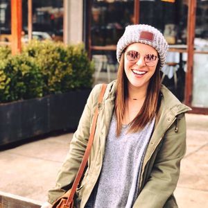 Meet your Posher, Megan